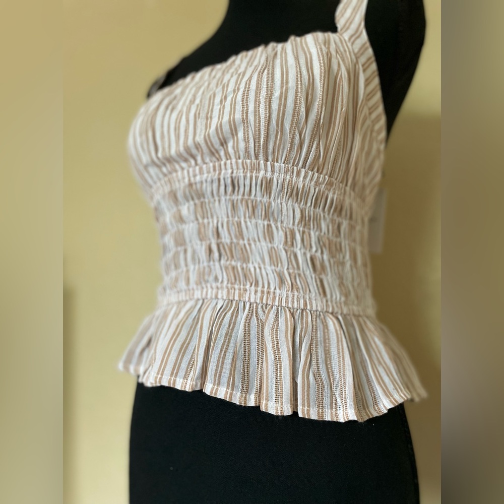 Flowy Tank Top - Picture 3 of 5